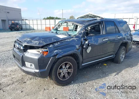 2010 Toyota 4Runner Sr5 V6 z USA, uszkodzony, nr VIN JTEZU5JR5A5013140